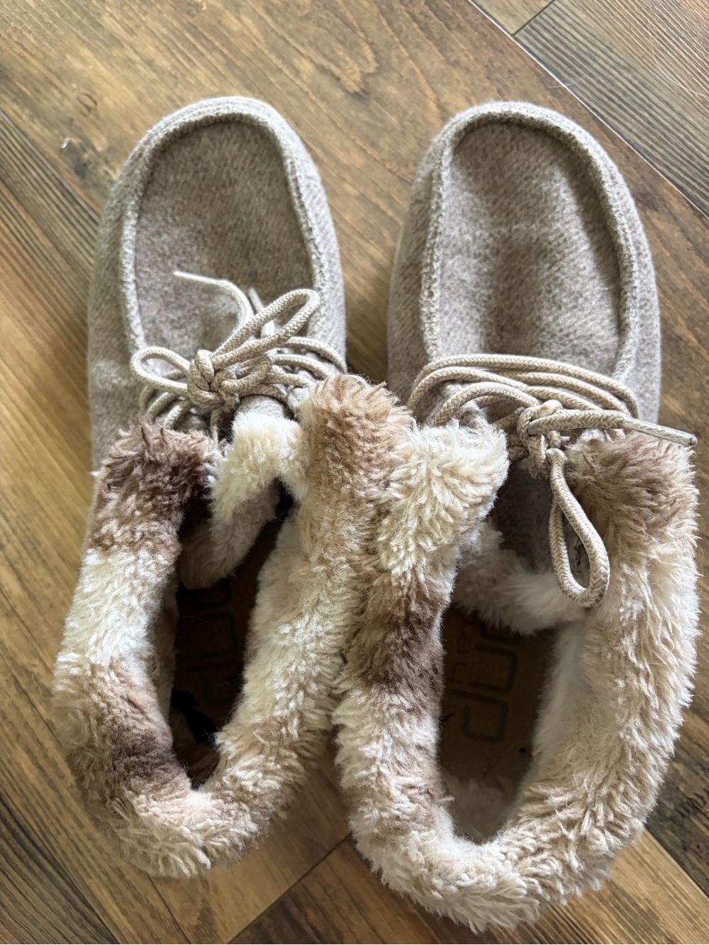Hey Dude Women's Light Taupe Fleece-Lined Slip-On Loafers - Picture 2 of 4